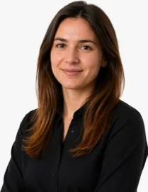 Elena R. — Product Manager